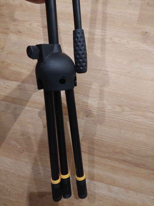Suporte de Microfone Roadworx com Braço Articulado