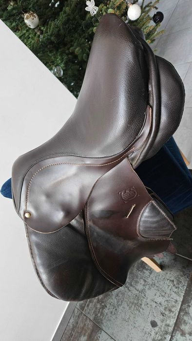 Siodło używane brązowe 17"
