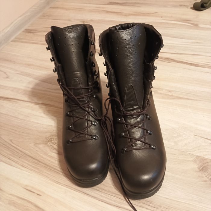 Wojskowe buty zimowe r.46