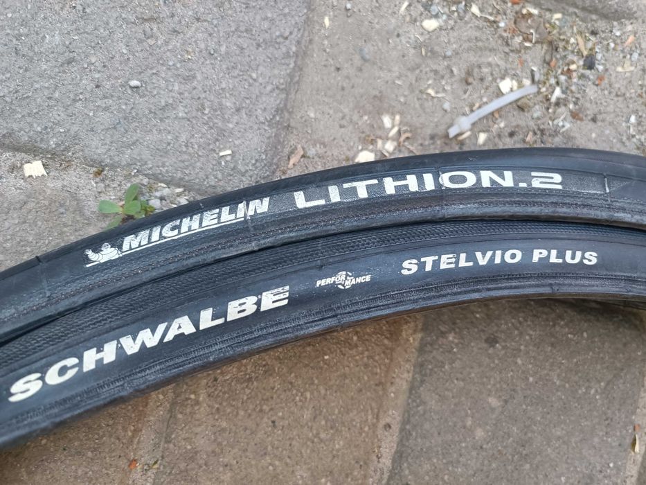 Шоссейная покрышка Michelin Lithion 2, Schwalbe Stelvio Plus 25