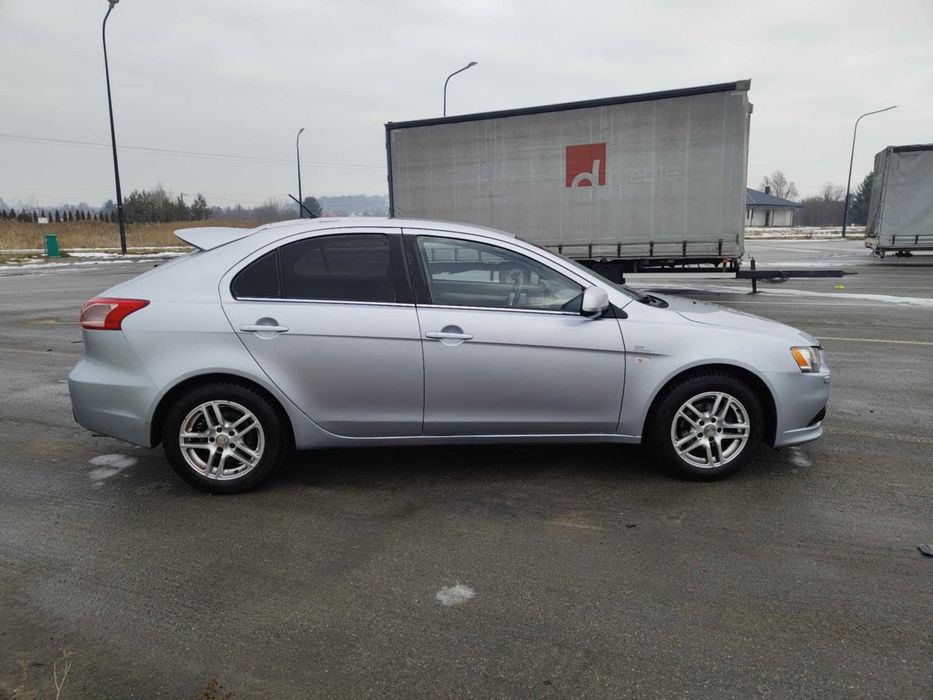 Sprzedam Mitsubishi Lancer