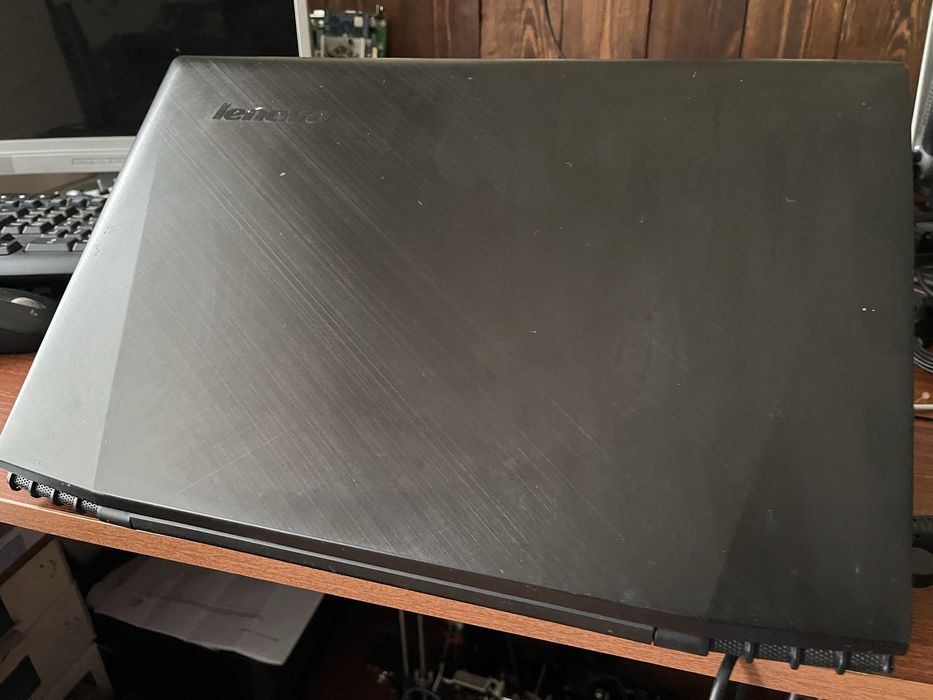Portatil Lenovo y50-70