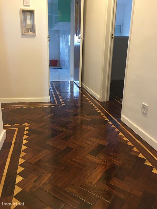 T3+1 com renovação recente e completamente equipado e mobilado