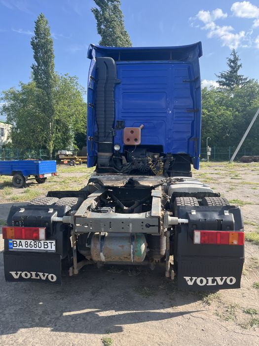 Продам тягач вольво