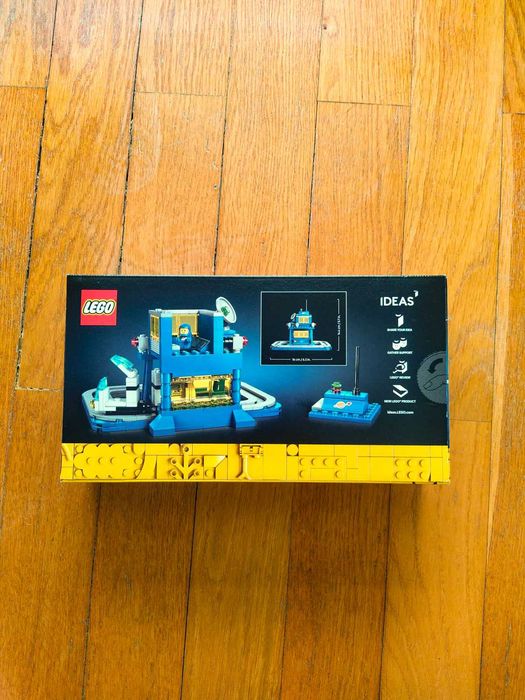 LEGO 40786 Ideas Micro Command Center