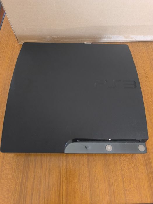 Ps3 Slim 256gb  mais jogos