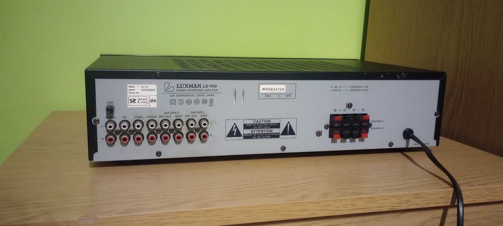 Wzmacniacz Luxman LV-110, wejscie Phono, Moc 2x45W, Tokyo, Japan