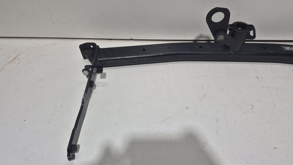 Hak holowniczy oryginalny Audi A3 8Y0.803.881