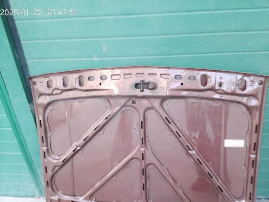 Toyota KE70 capot " usado em bom estado