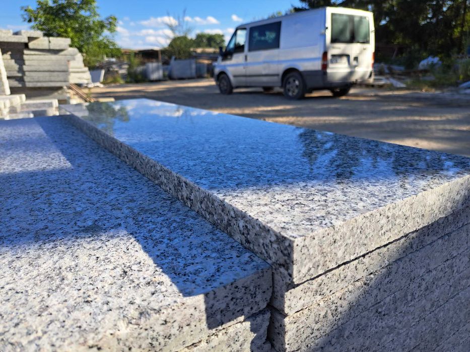 Płyty granitowe kamienne, tarasowe, posadzka, taras, chodnik itp