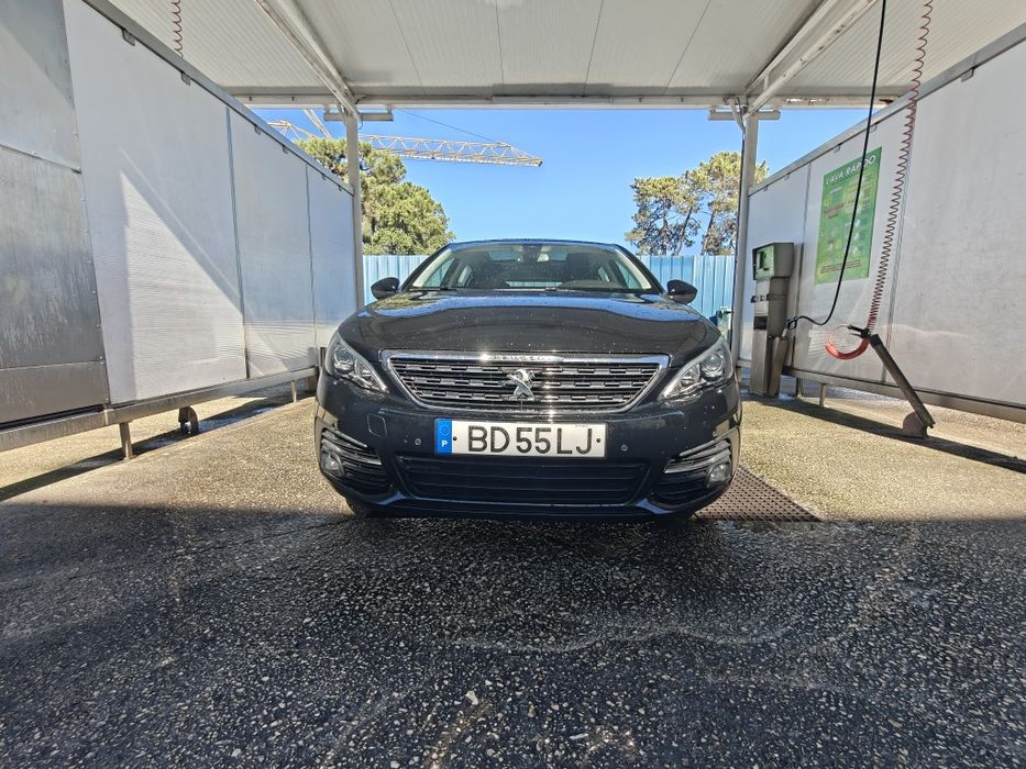Peugeot 308 1.2 Puretech 2018 Full extras