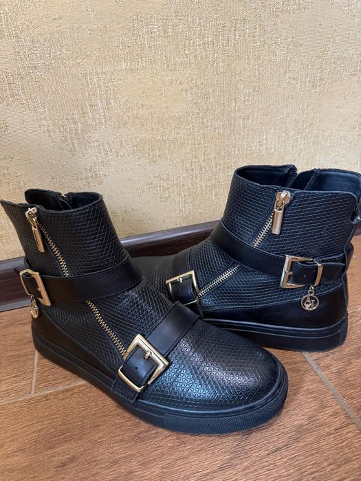Чоботи Armani оригінал