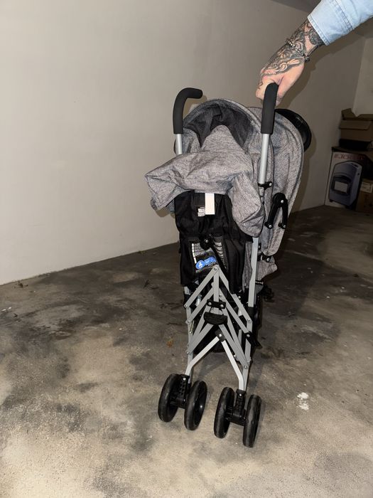 Stroller440759013910128643