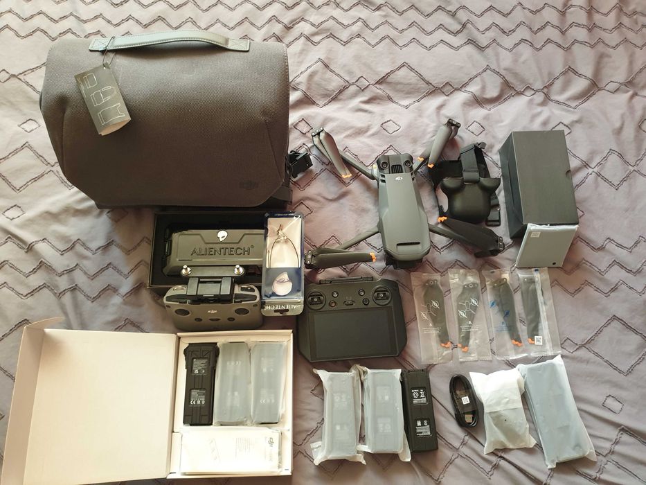 Новий DJI Mavic 3 FMC + RC Pro +Alientech DUO 2 + 6 АКБ Не активований