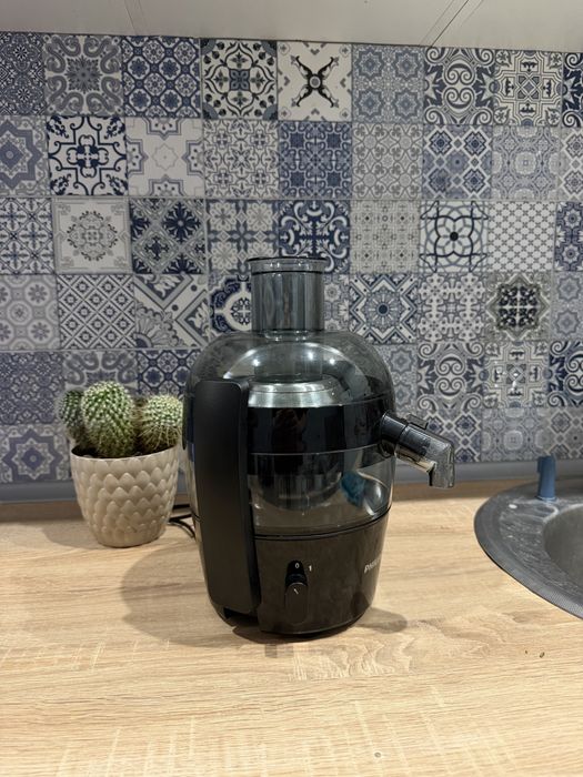 Соковижималка Philips Viva Collection HR1832/00, 500 Вт