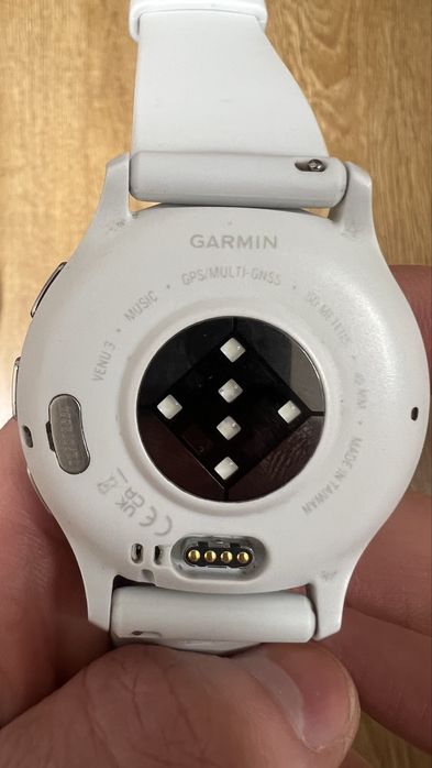 Годинник Garmin venu 3