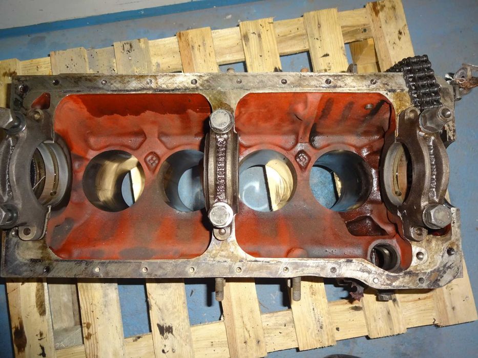 Mercedes ponton 121 w110 m121 blok silnika 121.924 bV
