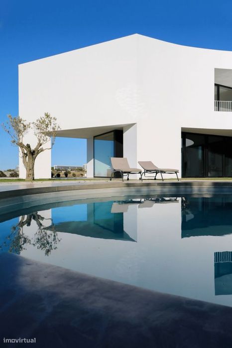 Moradia T5 com piscina, Oeiras