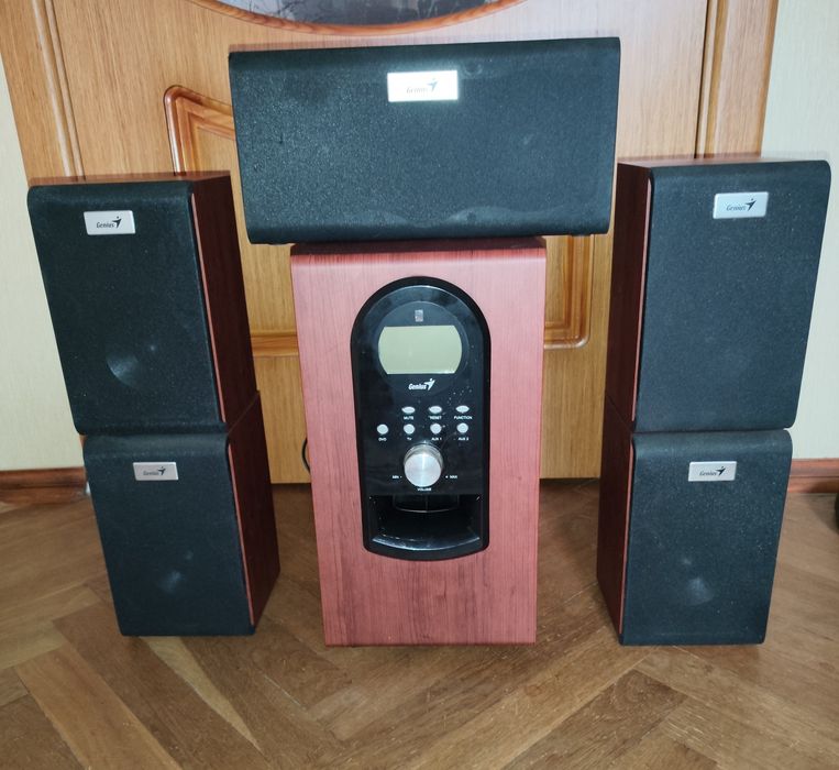 Акустична система 5.1 Genius SW-HF 5.1 6000 200w  (Дерево / Потужний звук)