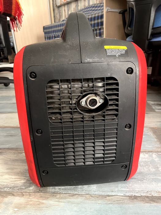 2,3 кВт, інверторний генератор FOGO F3001iS,