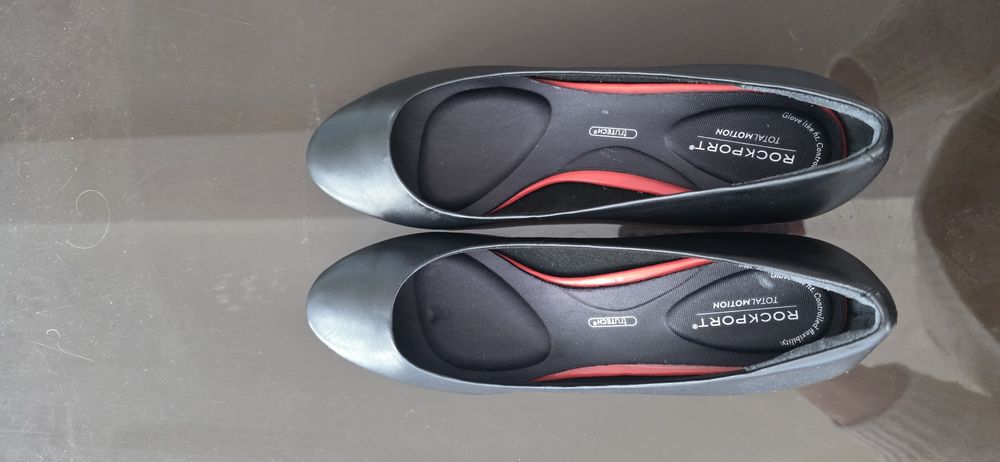 Sapatos classicos pretos (ROCKPORT)