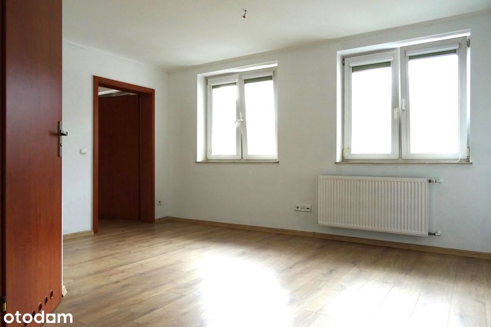 Stały meldunek - 3 pokoje ! PIERWSZE PIĘTRO !