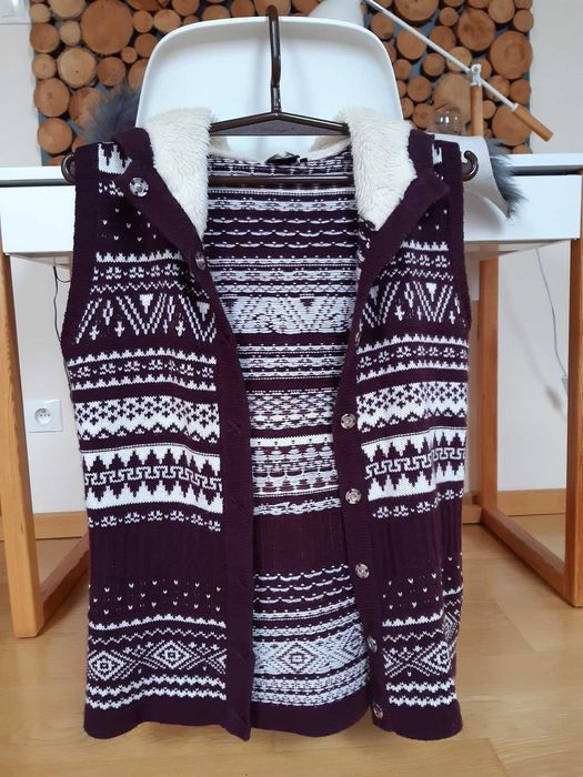 Kamizelka damska bordowa z kapturem Tantum O.N. rozmiar M