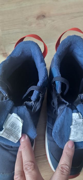 Buty  wodoodporne Quechua r.40