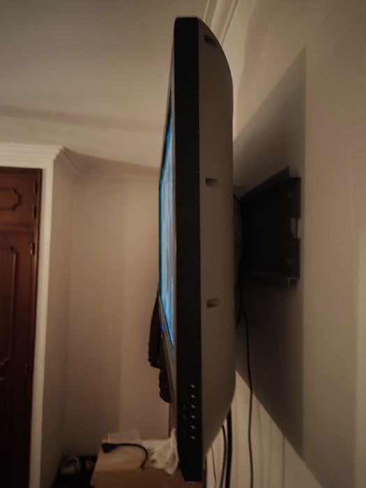Vendo TV Grundig LCD 32" 80cm