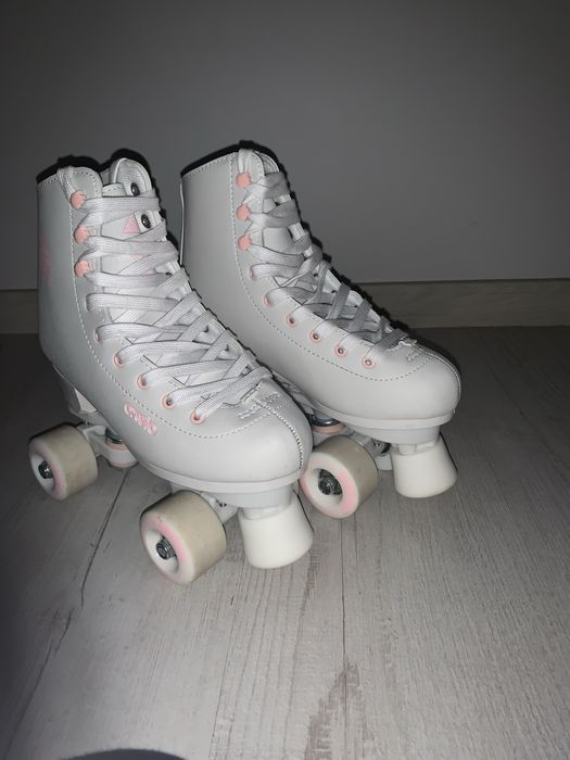 wrotki nowe rozmiar 37