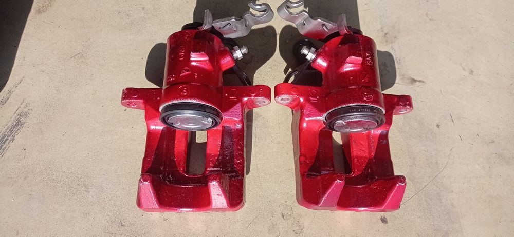 Гальмівні супорта задні Ауді а3