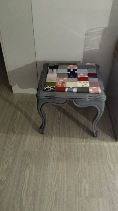 2 Mesas apoio antigas, remodelads