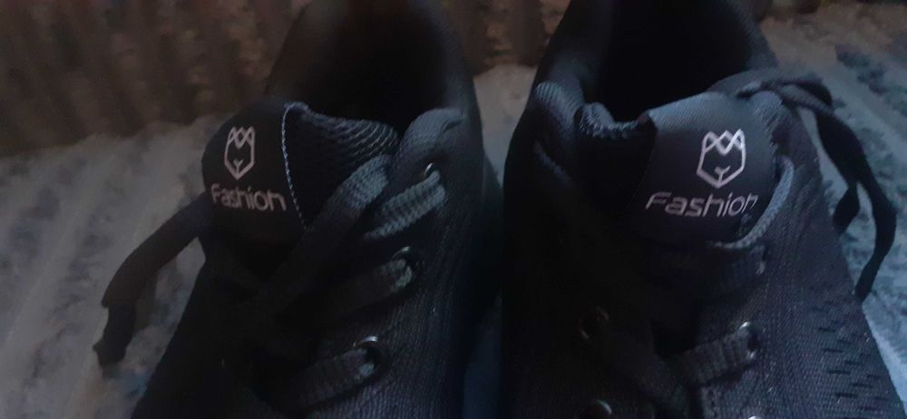 Snakersy buty sport unisex 42