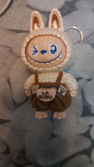 Labubu porta chaves