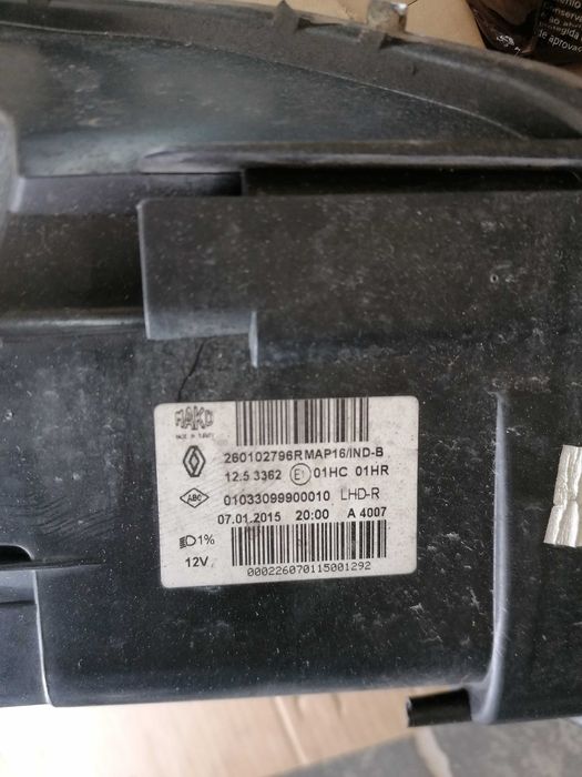 Farol Renault Clio Lado Direito como novo