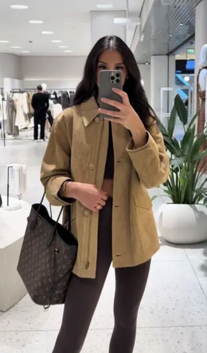 Замшева куртка Zara