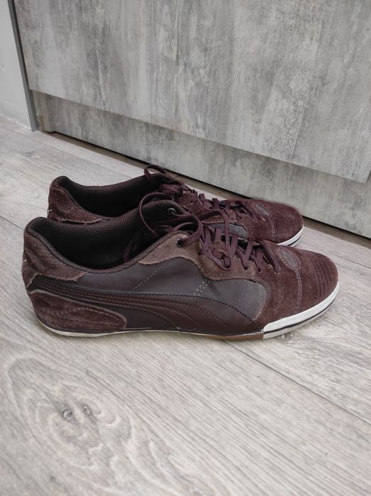 Кросівки чоловічі