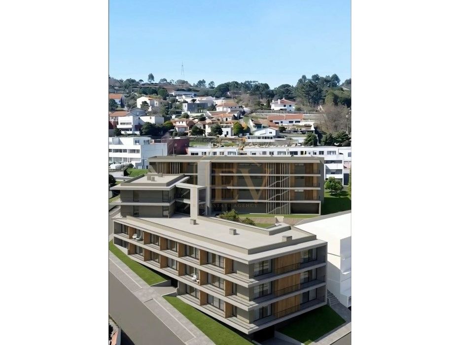 New 2-Bedroom Apartment in Private Condominium Next to Guardizela Golf | Guimarães