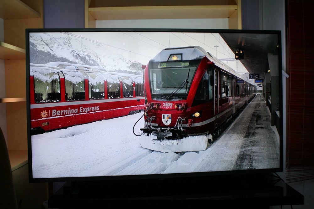 Duży telewizor Philips 58 cali 4k Ultra Hd Smart TV Dolby Atmos