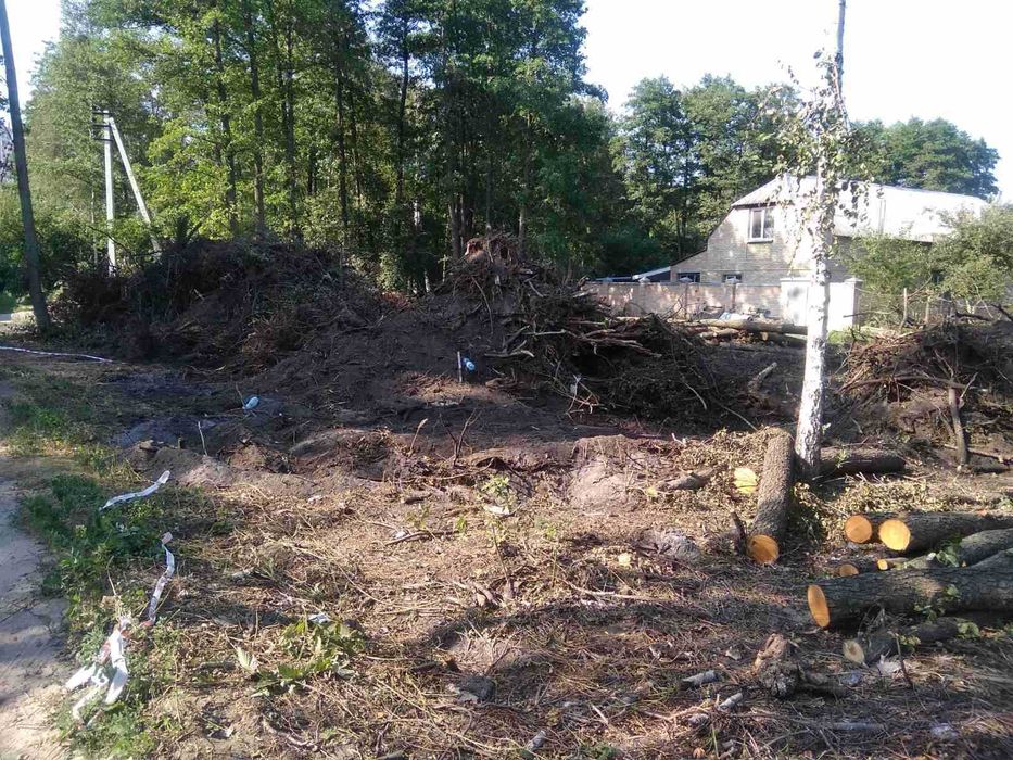 Знесення будівель Демонтаж, Розчищення ділянок, розбирання будинків