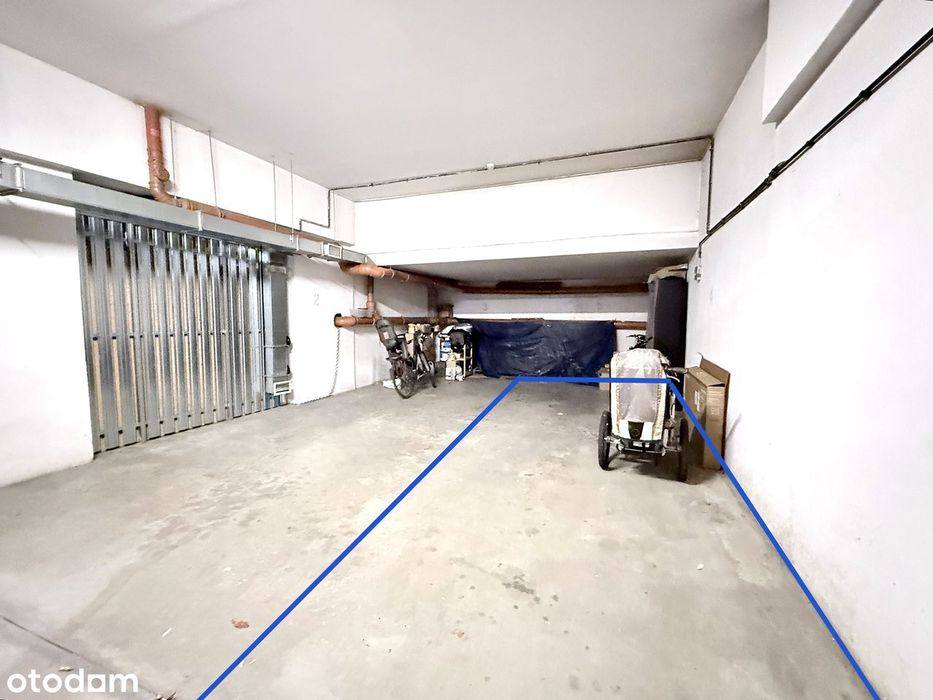 ul. Długosza/al. Kromera | Podwójne miejsce postojowe w garażu