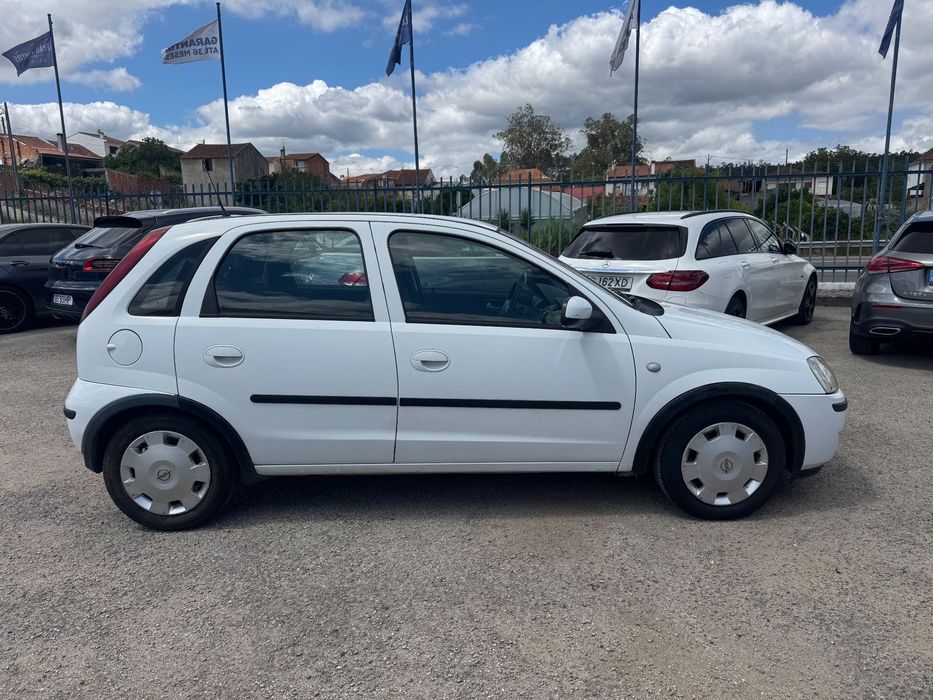 Opel Corsa 1.3 CDTi First foto 4