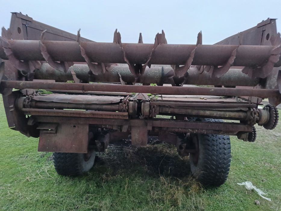 Гноє розкидачь бу