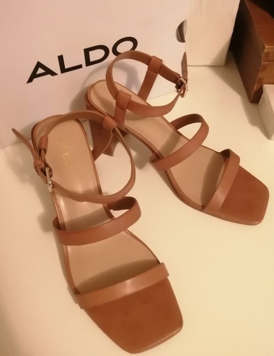 Sandálias pele camel - ALDO 38 - NOVAS