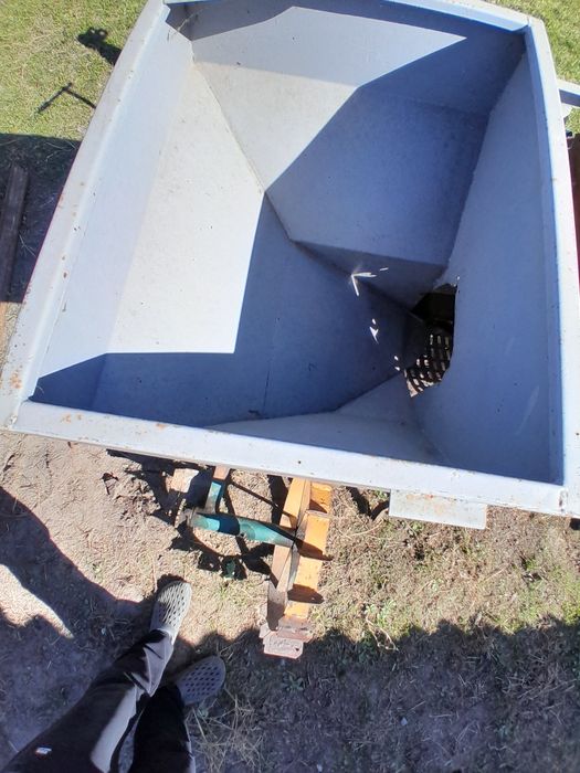 Сажалка картоплесажалка