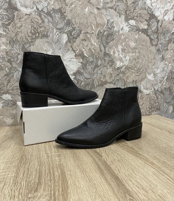 Selected Португалія шкіряні черевики туфлі ботинки  туфли