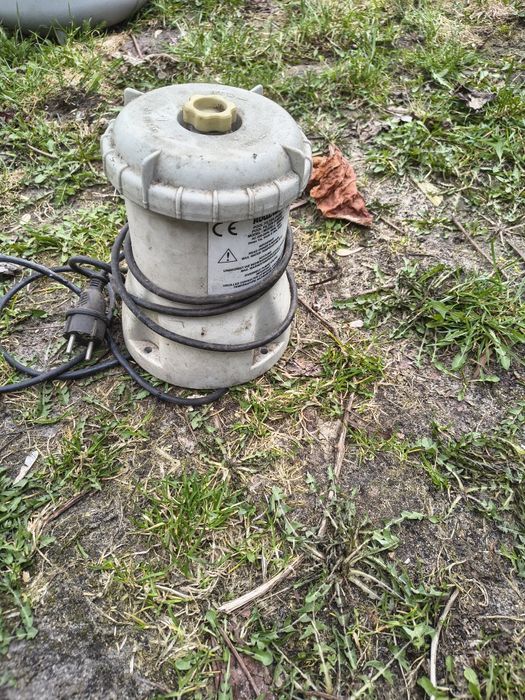 Odkurzacz pompa nogi