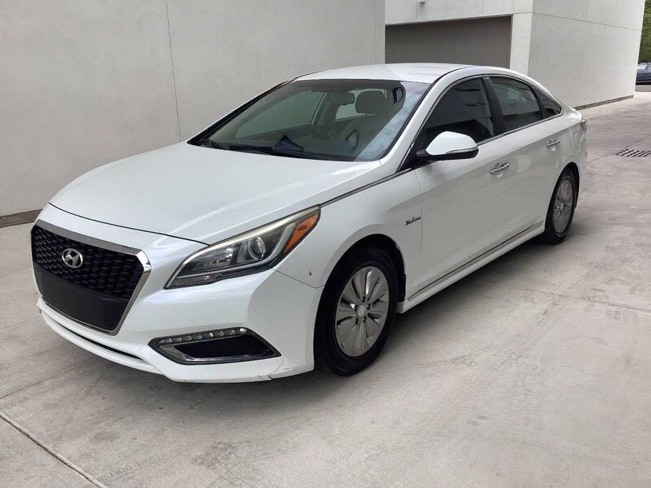 Hyundai Sonata SE      2017