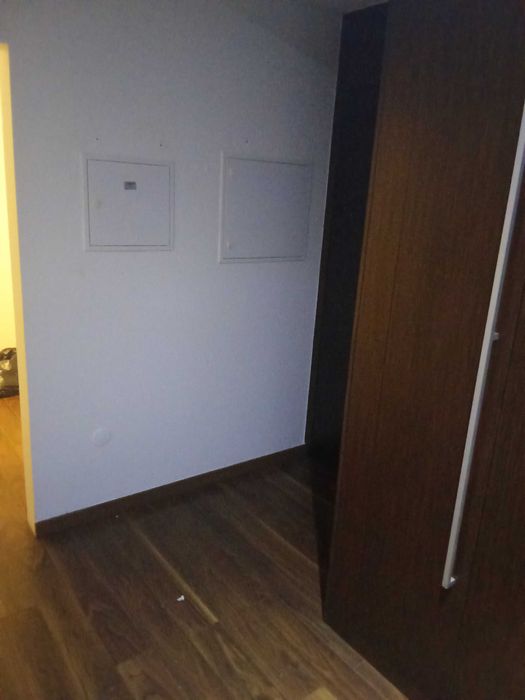 aluga-se quarto em apartamento T2