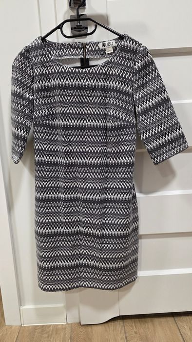 Sukienka mini M wzorzysta